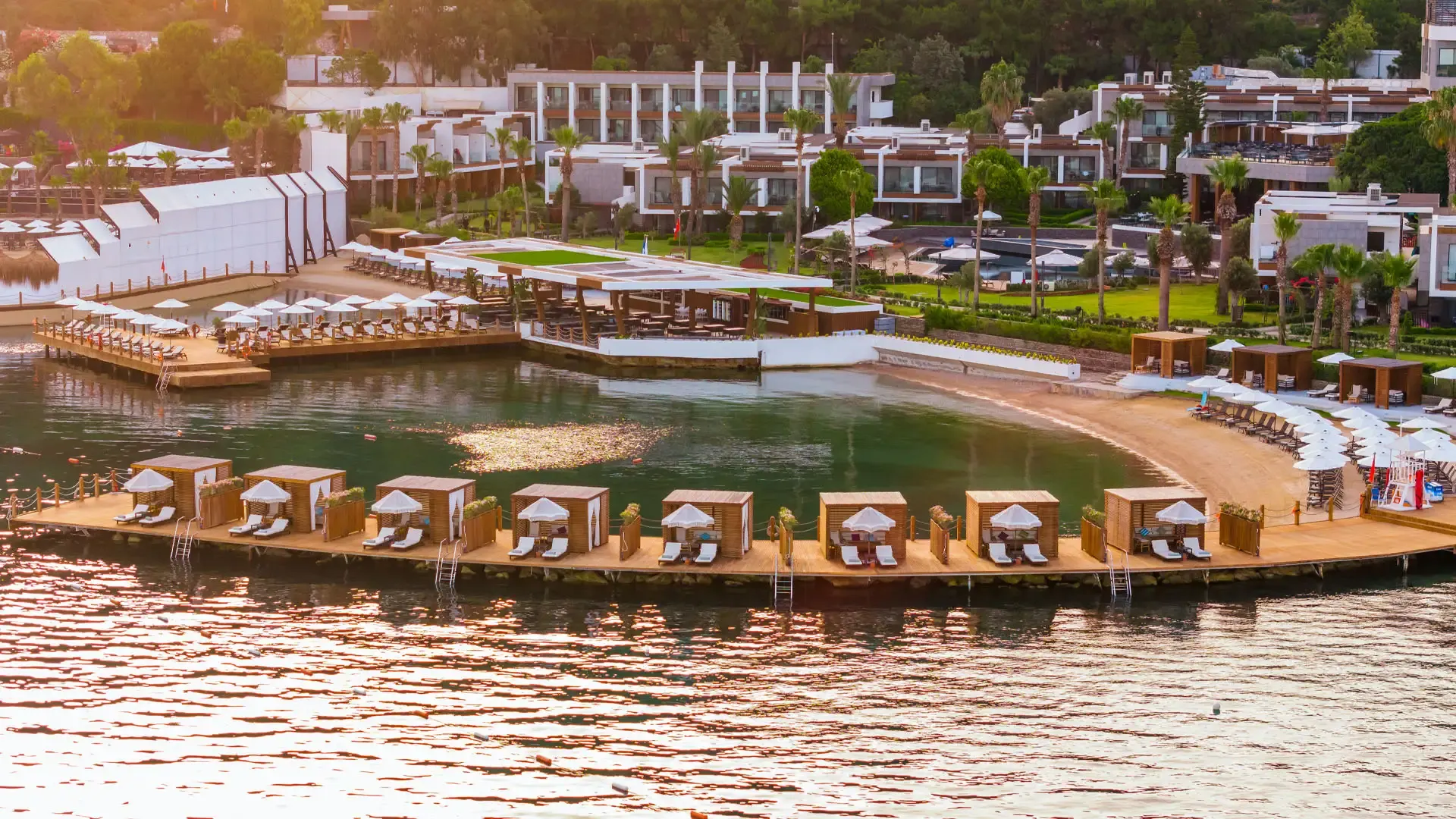 The Oba Hotel — Ege ormanları içinde tatil